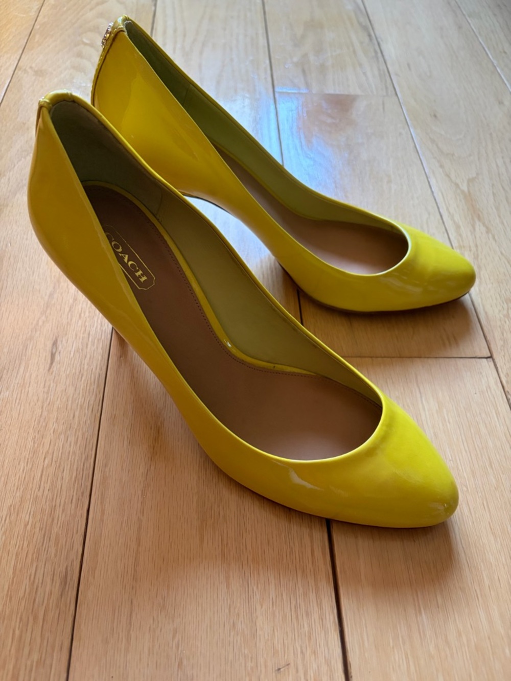 Coach Yellow Patent Leather Pointed-Toe Pumps - Picture 3 of 6